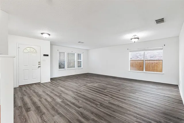 $425,000 | 1910 Marysol Trail, Cedar Park, TX 78613