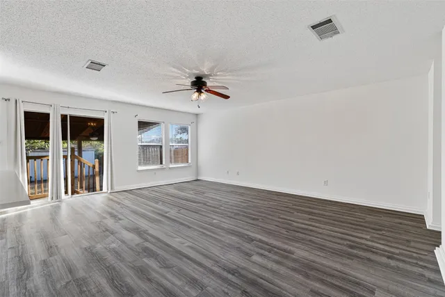 $425,000 | 1910 Marysol Trail, Cedar Park, TX 78613