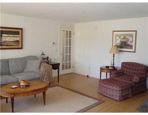 108 Frontier Road Warwick, RI 02889 - Photo 7 of 12 Living Room.