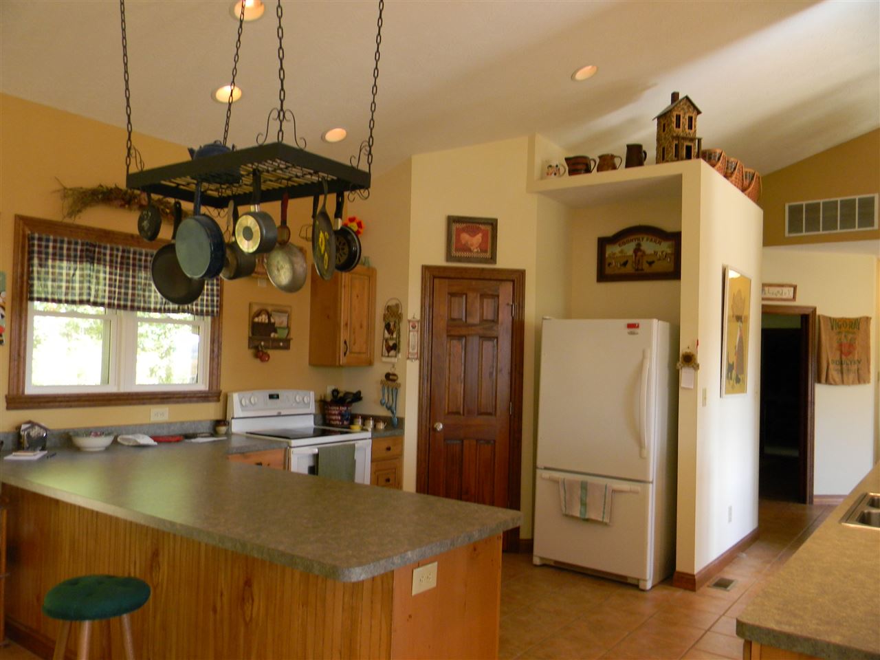 9278 West Ratliff Road Spencer, IN 47460 - Photo 6 of 36