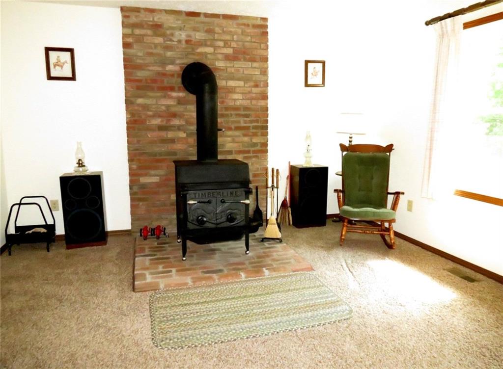 10581 West Mt Healthy Road Columbus, IN 47201 - Photo 5 of 24 Gallery Image 5