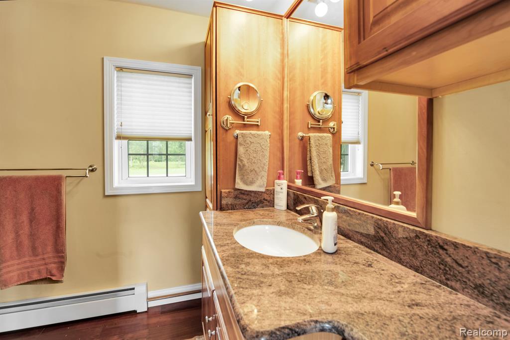 21010 Pratt Road Armada, MI 48005 - Photo 16 of 47 Gallery Image 16