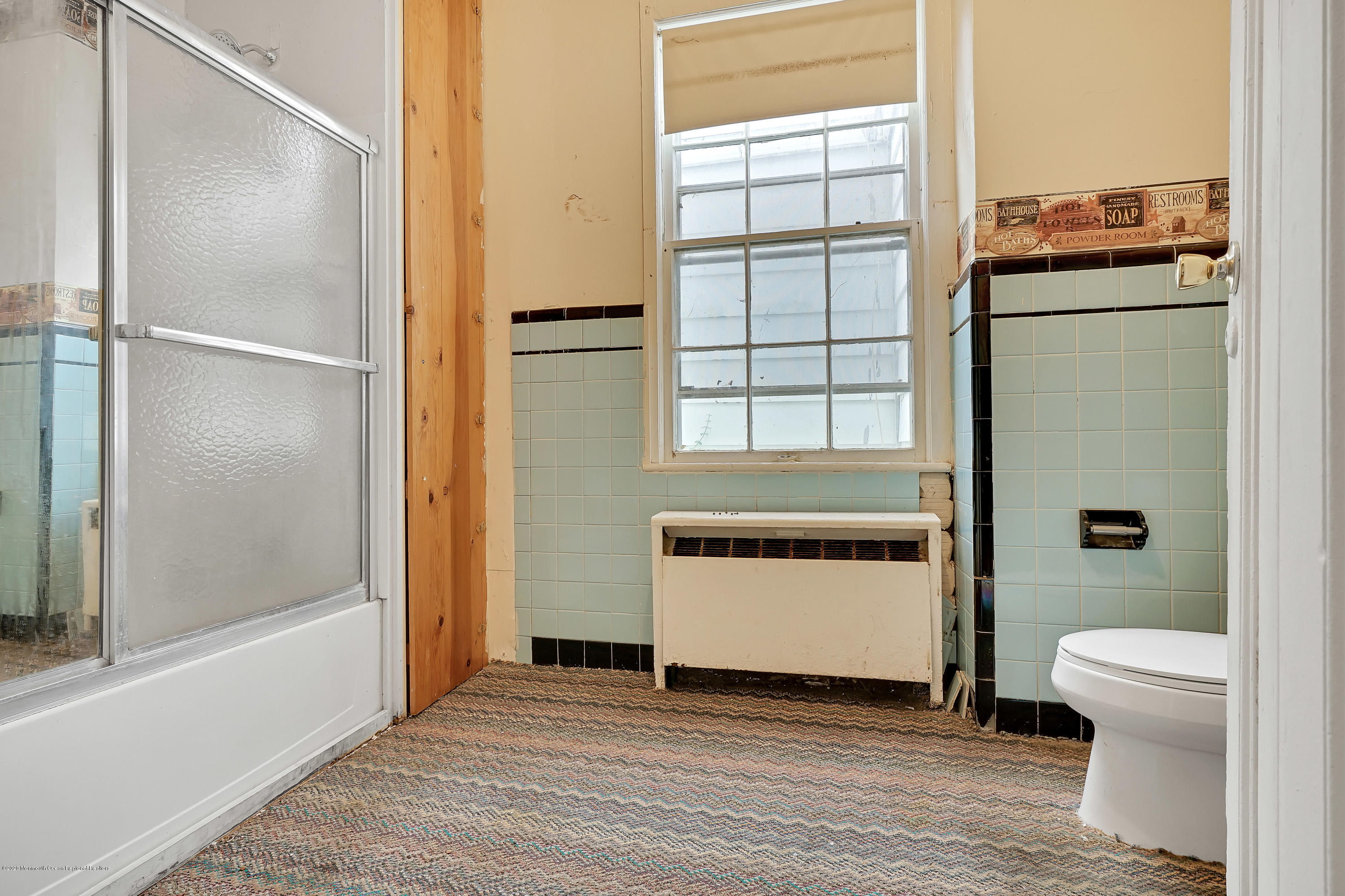 1071 Windsor Road Millstone Township, NJ 08535 - Photo 18 of 33 048_dsc05466