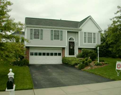 270 Randy Lane Coraopolis, PA 15108 - Photo 8 of 8 Gallery Image 8