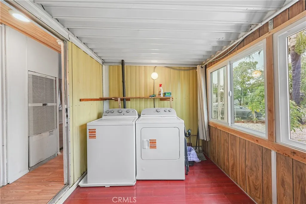 8787 Locust, Unit 24 Fontana, CA 92335 - Photo 18 of 27 a utility room with dryer and washer