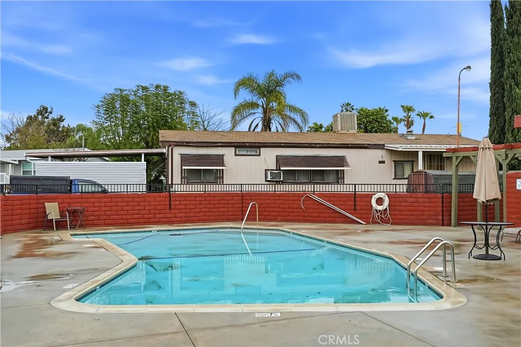 8787 Locust, Unit 24 Fontana, CA 92335 - Photo 25 of 27 a view of pool with outdoor space