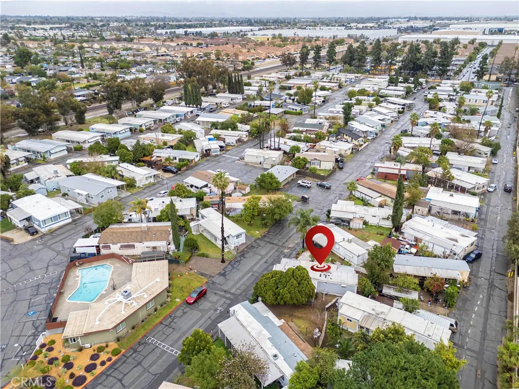 8787 Locust, Unit 24 Fontana, CA 92335 - Photo 26 of 27 an aerial view of residential houses with outdoor space