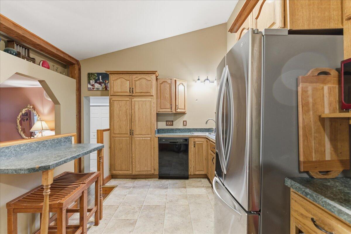 89 Hebron Road Buckfield, ME 04220 - Photo 14 of 50 27-89 Hebron Rd_Buckfield_ME-40