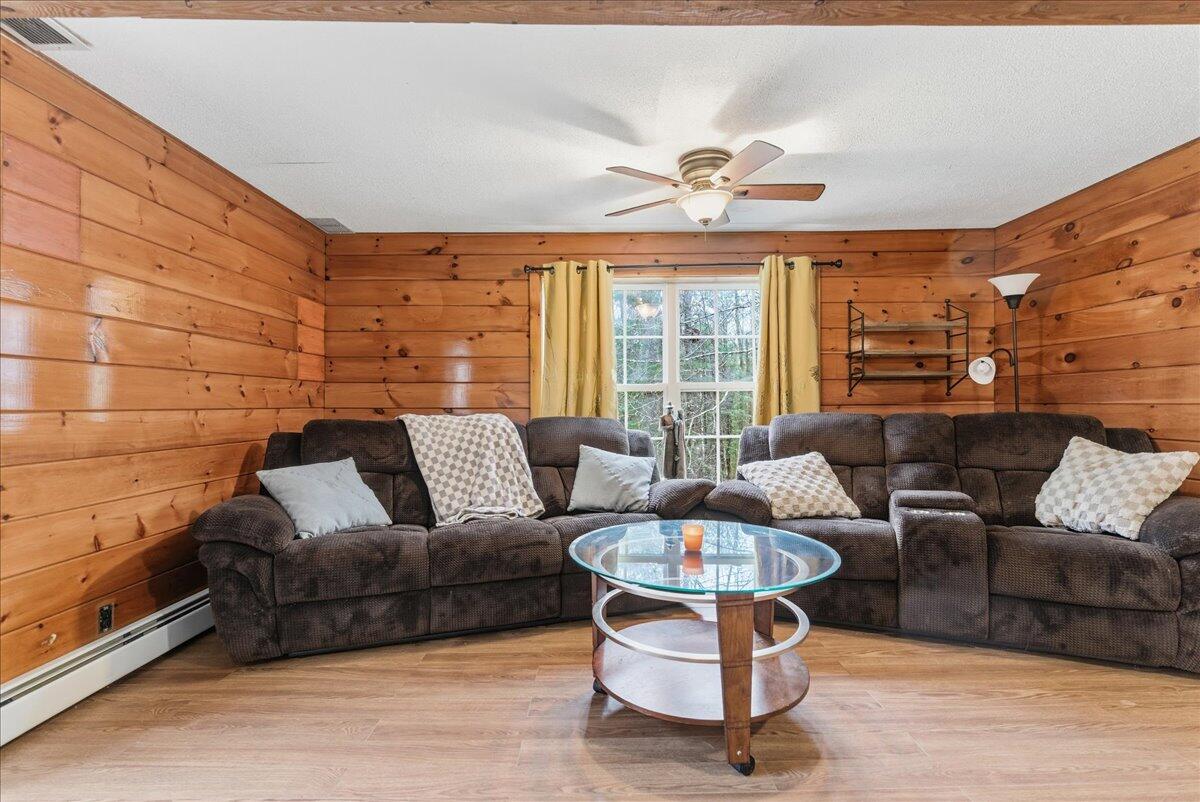 89 Hebron Road Buckfield, ME 04220 - Photo 19 of 50 32-89 Hebron Rd_Buckfield_ME-18