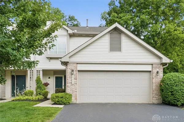 $274,900 | 8608 Timber Park Drive, Dayton, OH 45458