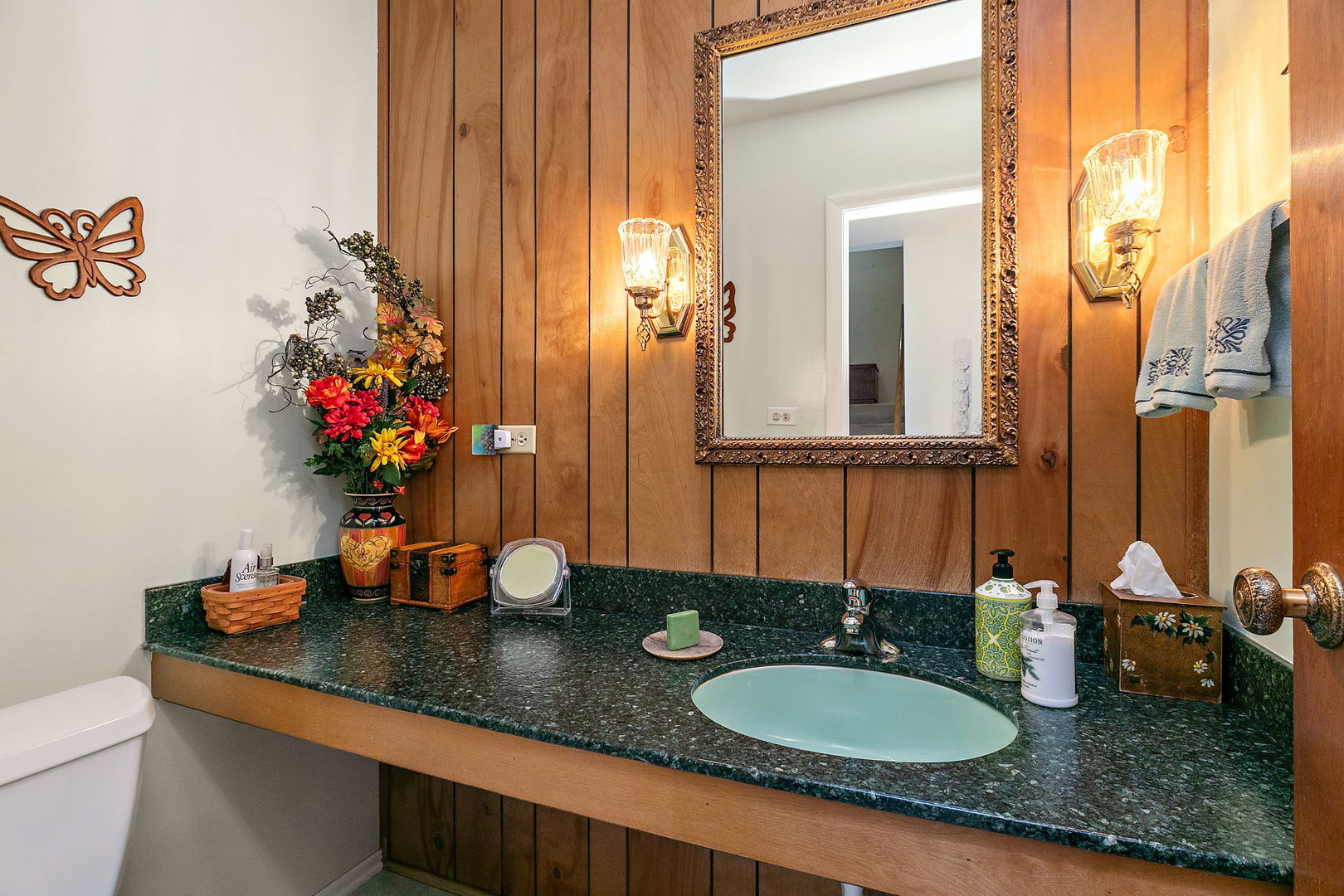 1410 Nottingham Lane Hoffman Estates, IL 60169 - Photo 15 of 29 a bathroom with a granite countertop sink and a mirror