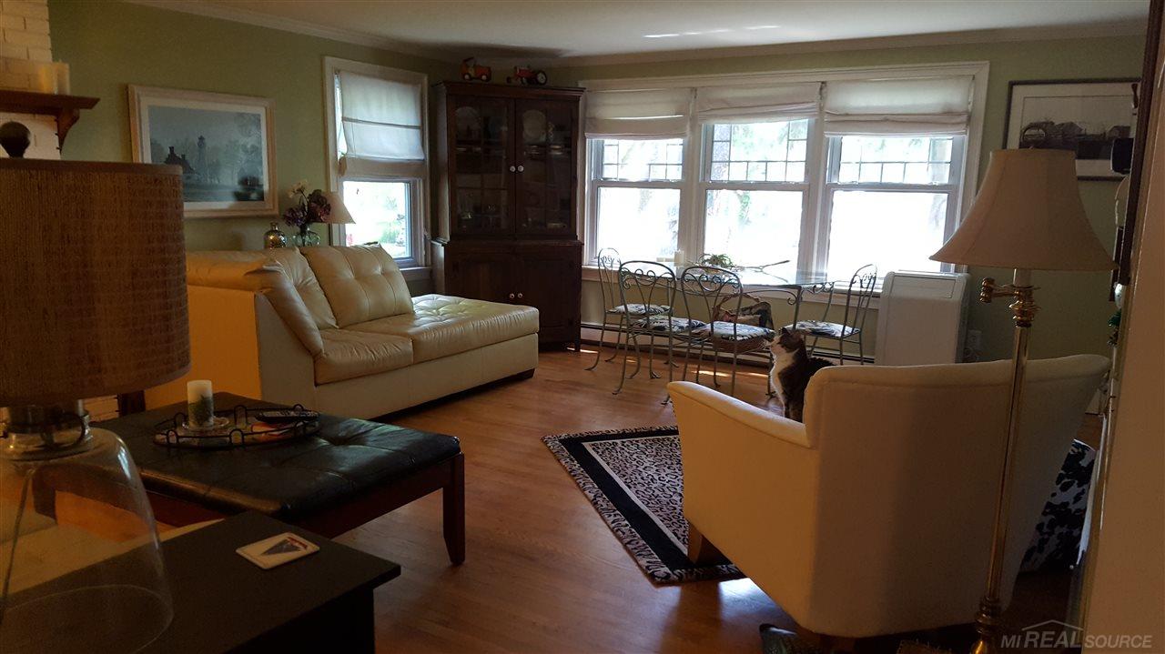 2277 North Lakeshore Road Carsonville, MI 48419 - Photo 8 of 25 31347379-7.JPG
