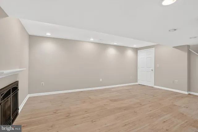 $3,450 | 927 Juliet Lane, Arnold, MD 21012