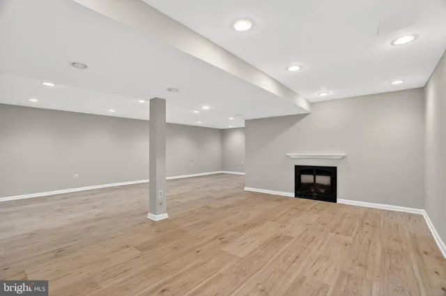 $3,450 | 927 Juliet Lane, Arnold, MD 21012