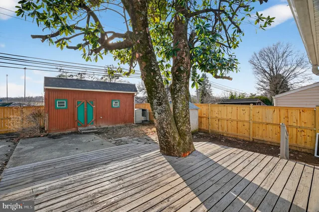 $3,450 | 927 Juliet Lane, Arnold, MD 21012