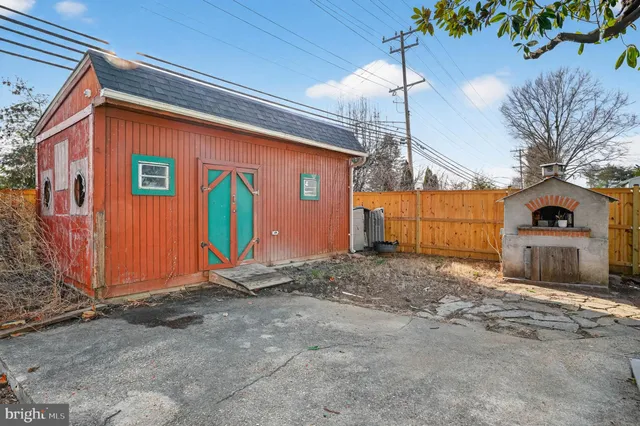 $3,450 | 927 Juliet Lane, Arnold, MD 21012