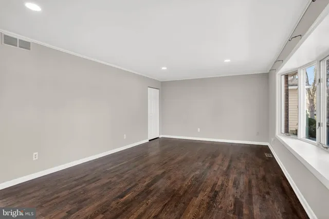 $3,450 | 927 Juliet Lane, Arnold, MD 21012