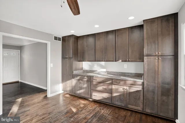 $3,450 | 927 Juliet Lane, Arnold, MD 21012