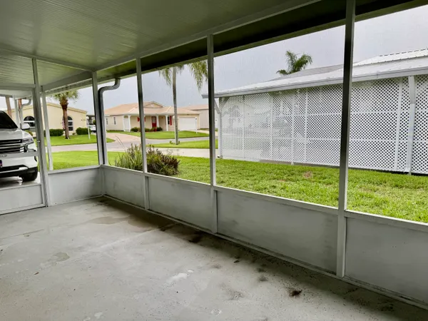 $222,000 | 4350 Southwest 13th Avenue, Okeechobee, FL 34974
