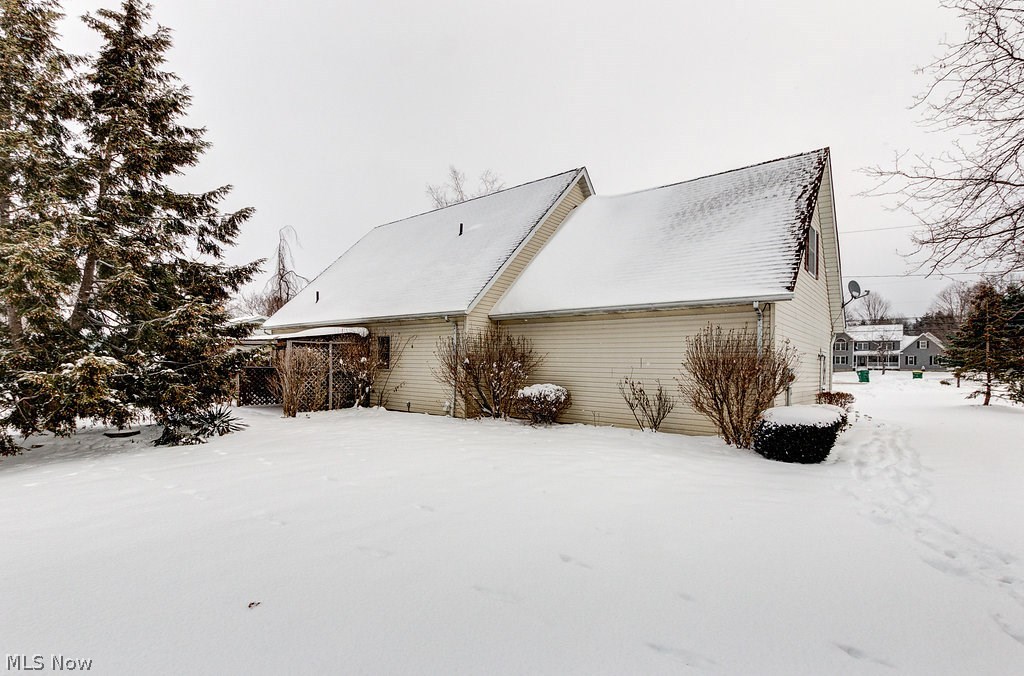 4566 Turney Road Madison, OH 44057 - Photo 32 of 34