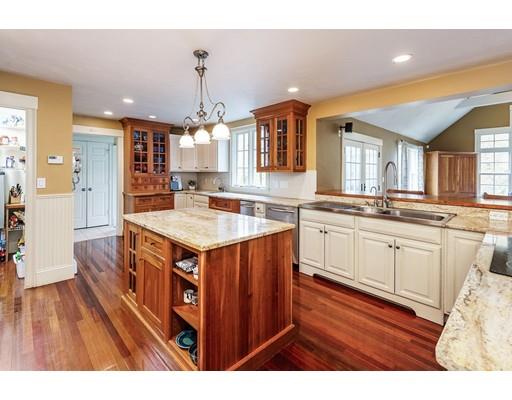 30 Edmund Road Marshfield, MA 02050 - Photo 3 of 29 Gallery Image 3