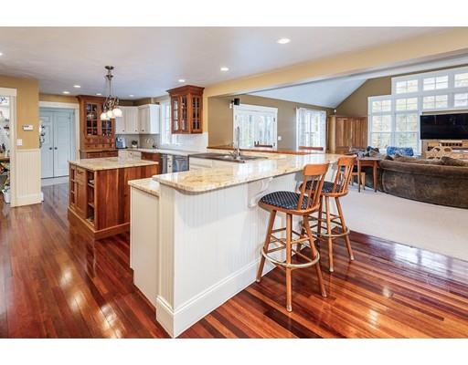 30 Edmund Road Marshfield, MA 02050 - Photo 5 of 29 Gallery Image 5