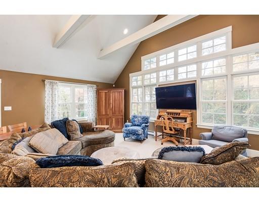 30 Edmund Road Marshfield, MA 02050 - Photo 6 of 29 Gallery Image 6