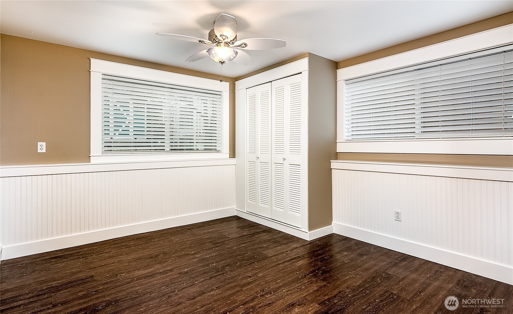 1318 Alki Avenue Southwest Seattle, WA 98116 - Photo 12 of 22