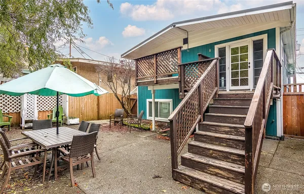 $4,800 | 1318 Alki Avenue Southwest, Seattle, WA 98116