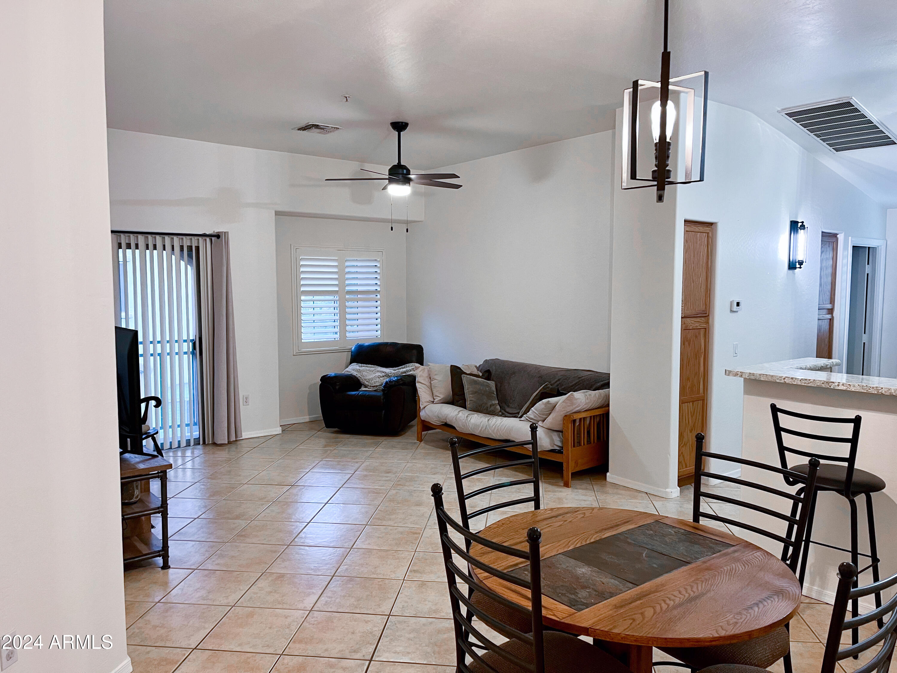 2150 East Bell Road, Unit 1083 Phoenix, AZ 85022 - Photo 1 of 22 lr1-19