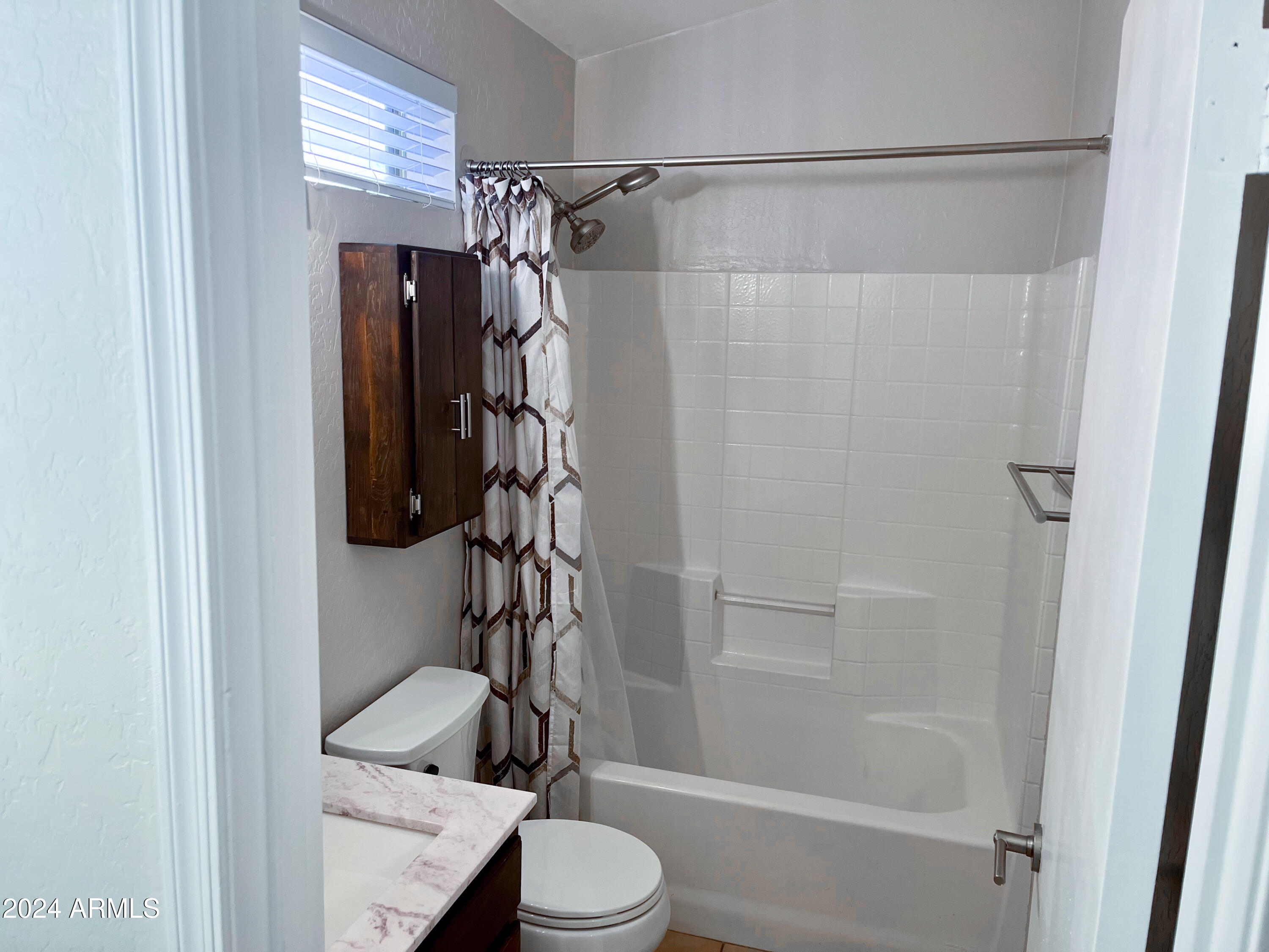 2150 East Bell Road, Unit 1083 Phoenix, AZ 85022 - Photo 14 of 22 hbathroom9-5