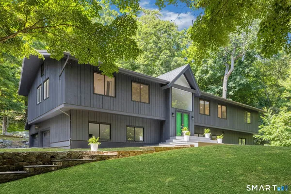 $1,349,000 | 26 Hill Farm Road, Weston, CT 06883