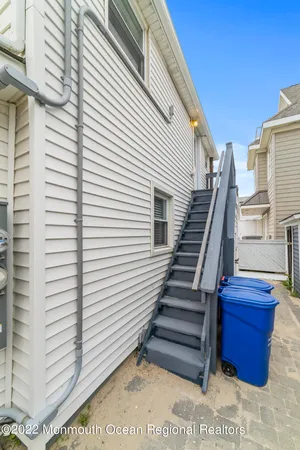$1,985 | 171 Beach Front, Unit 3, Manasquan, NJ 08736