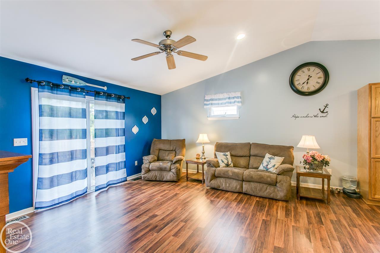 1020 Minnesota Road Port Huron, MI 48060 - Photo 12 of 31