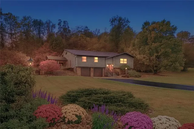 $509,900 | 208 Kozy Corner Road, Valencia, PA 16059