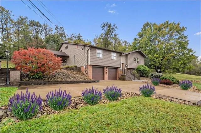 $509,900 | 208 Kozy Corner Road, Valencia, PA 16059