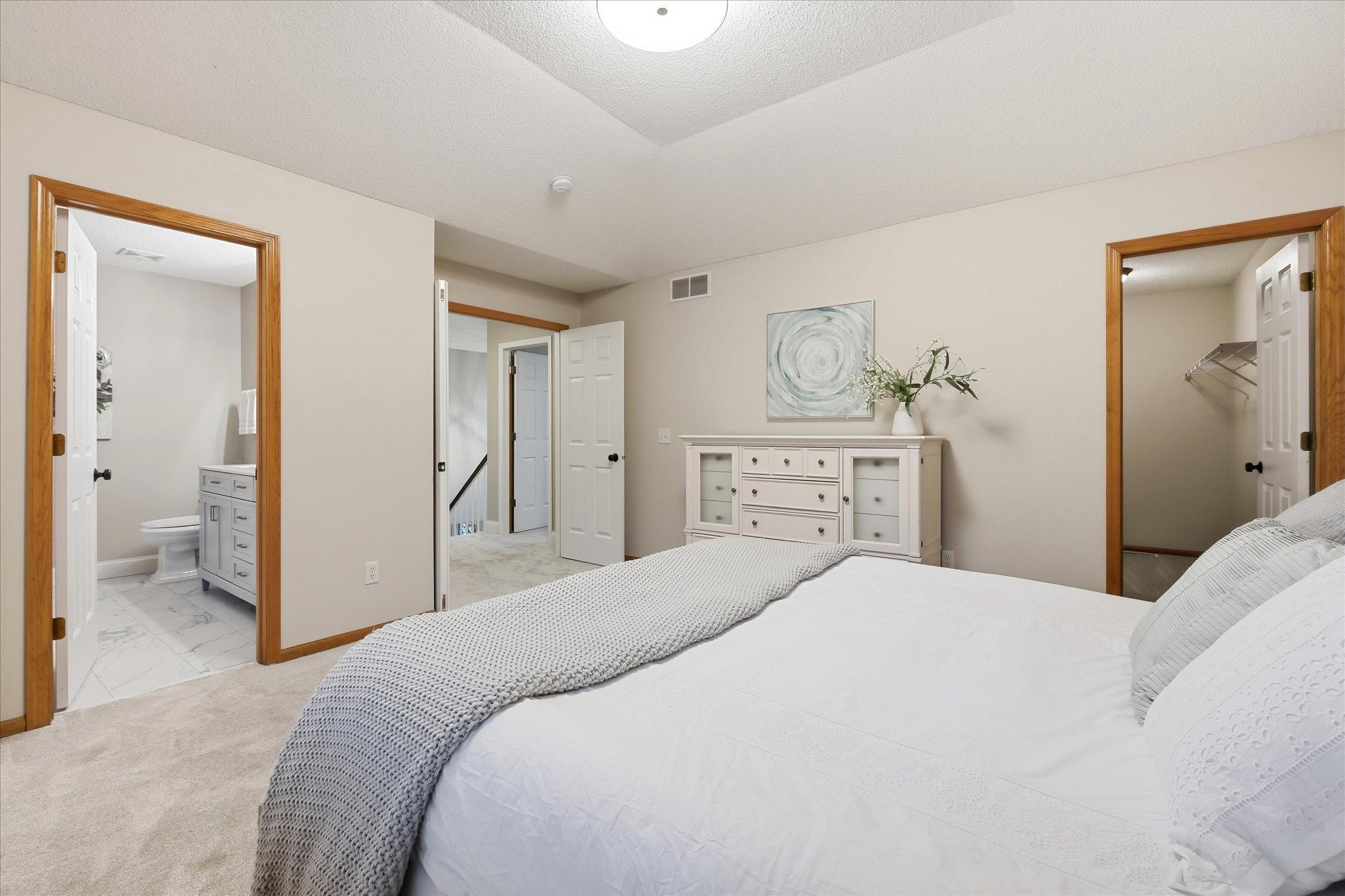 6808 Cambridge Road Shakopee, MN 55379 - Photo 22 of 36 Gallery Image 22
