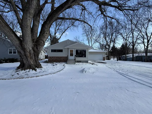 $234,000 | 1608 North 5th Street, Montevideo, MN 56265