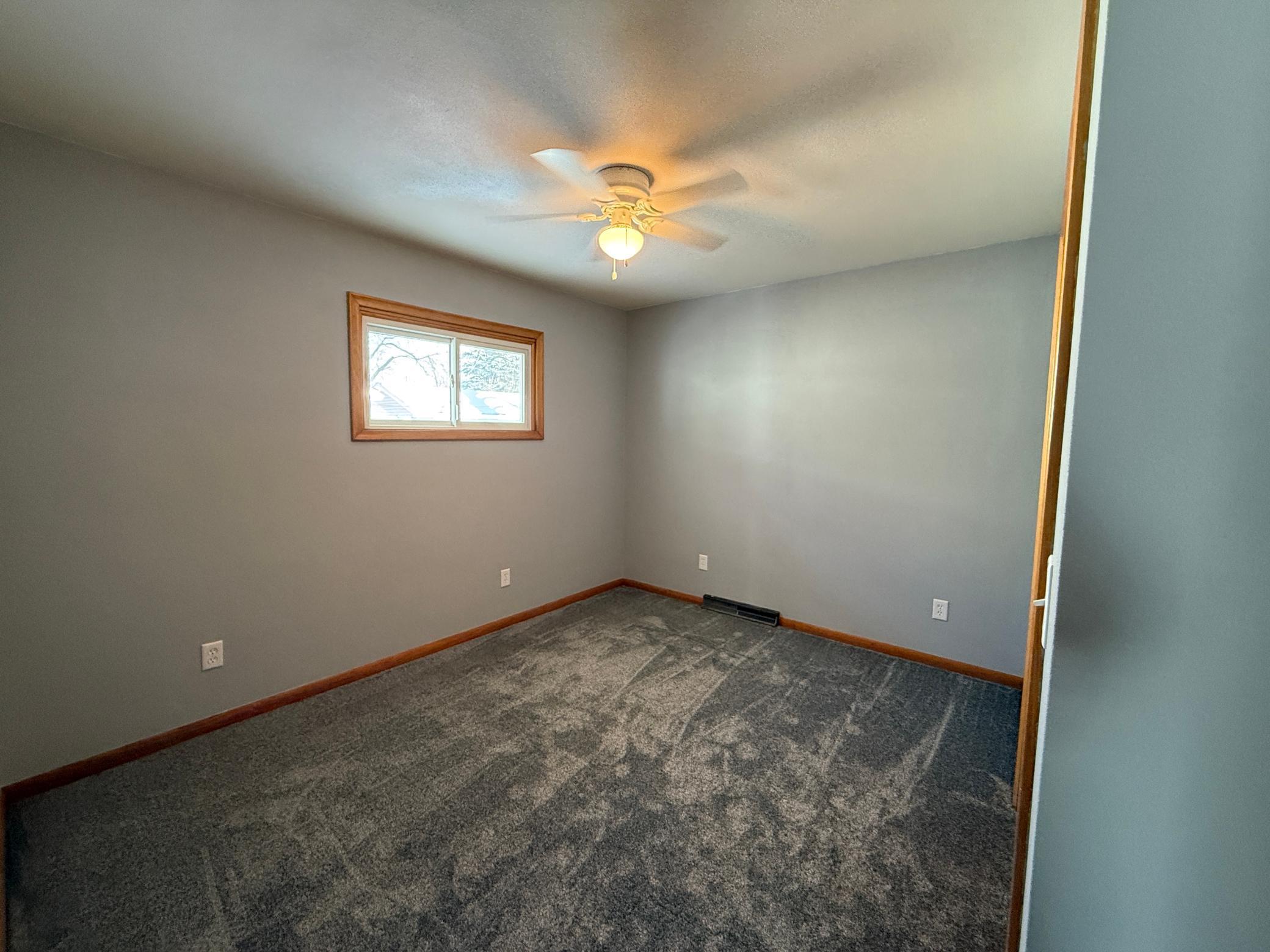 1608 North 5th Street Montevideo, MN 56265 - Photo 7 of 24