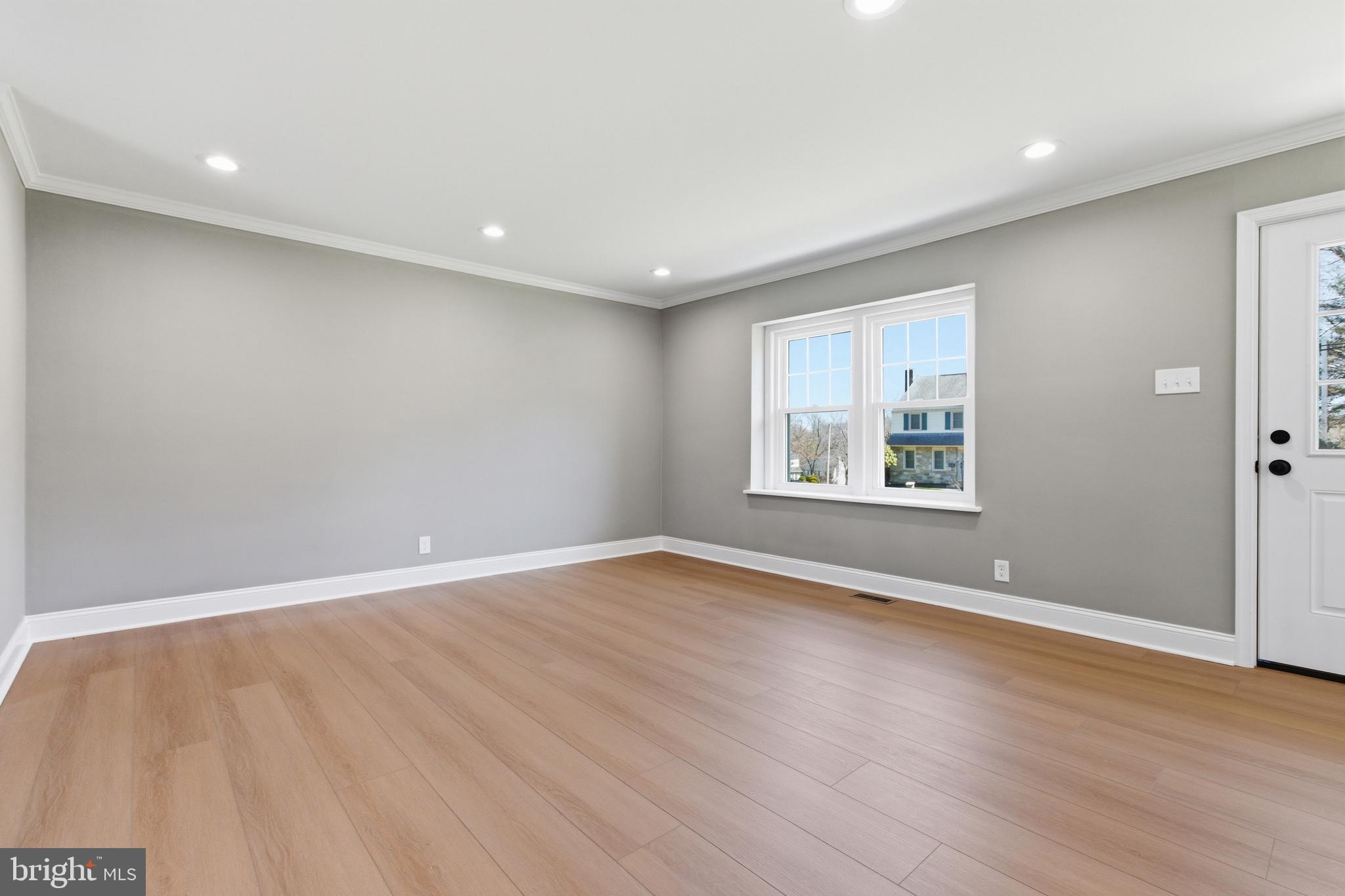 310 Greenhill Road Willow Grove, PA 19090 - Photo 19 of 35 Living room with all new central air