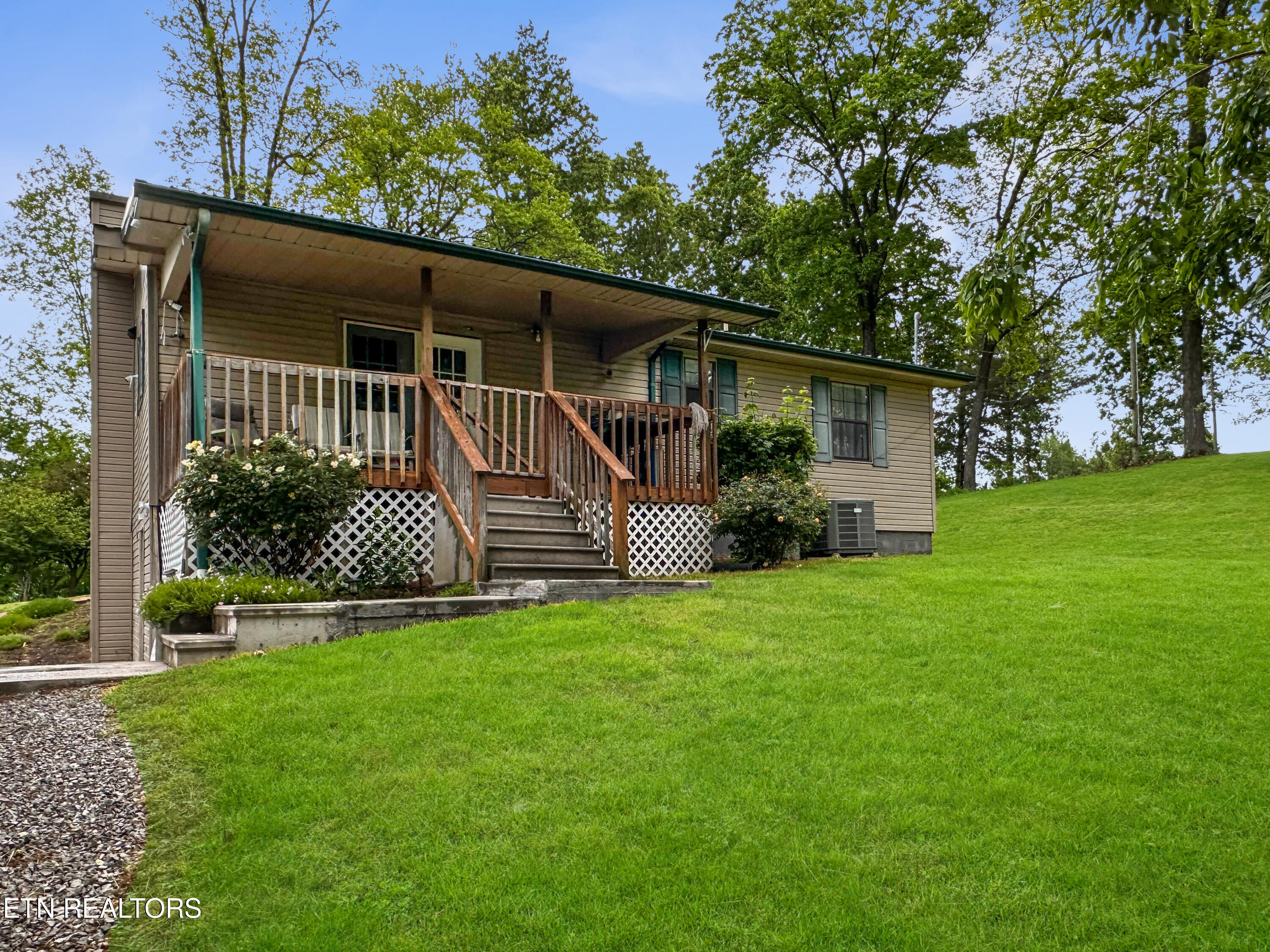 450 Buffalo Lane Tazewell, TN 37879 - Photo 23 of 47 IMG_4917