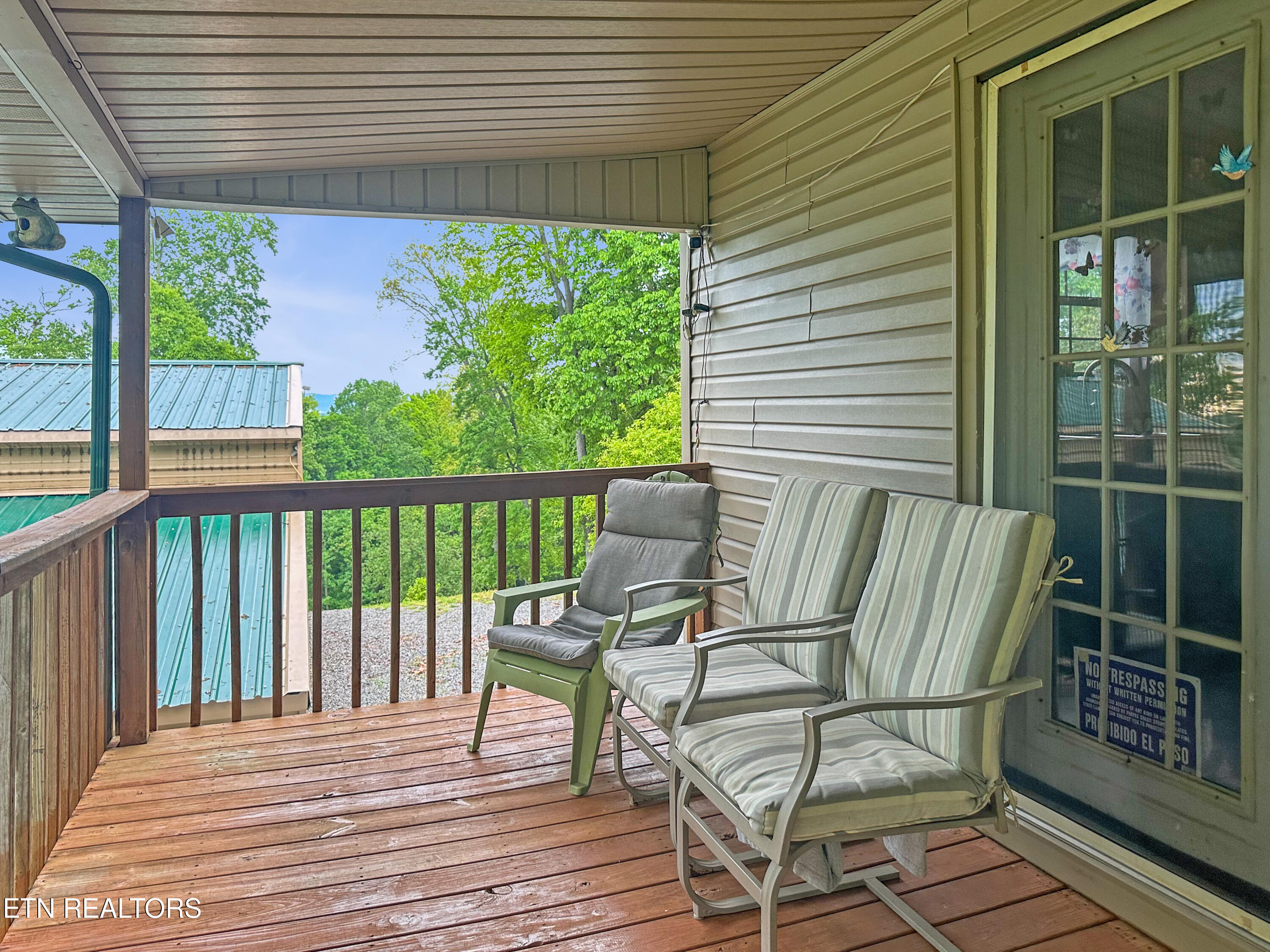 450 Buffalo Lane Tazewell, TN 37879 - Photo 4 of 47 IMG_4911