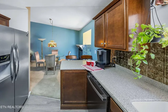 $380,000 | 912 Muirfield Drive, Maryville, TN 37801