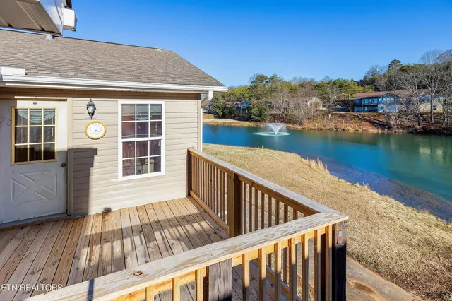 $380,000 | 912 Muirfield Drive, Maryville, TN 37801