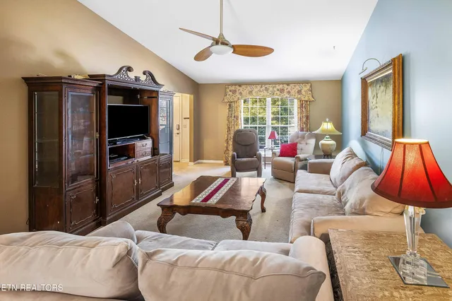 $380,000 | 912 Muirfield Drive, Maryville, TN 37801