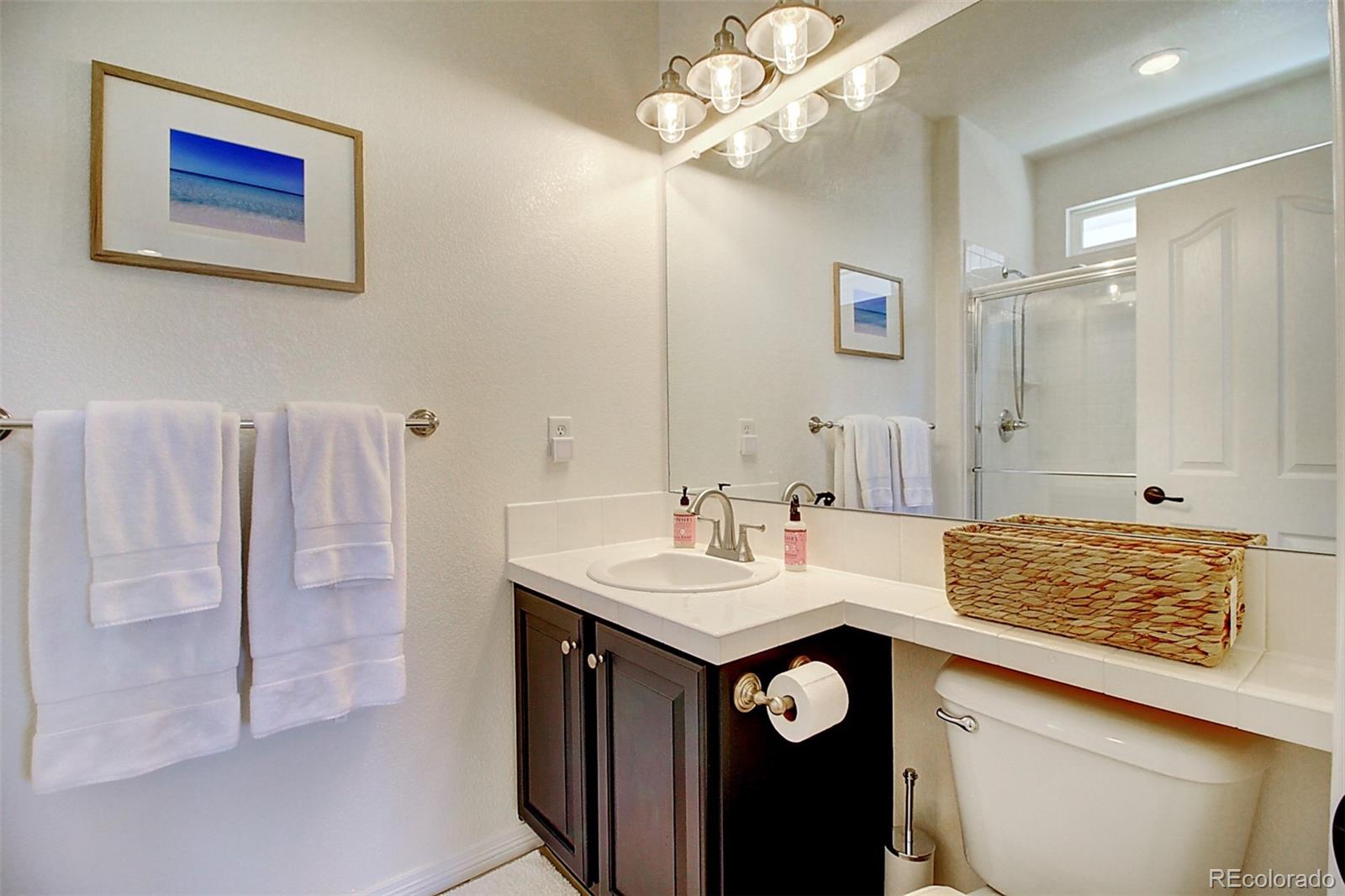 604 Ridgemont Circle Highlands Ranch, CO 80126 - Photo 13 of 40 Gallery Image 13