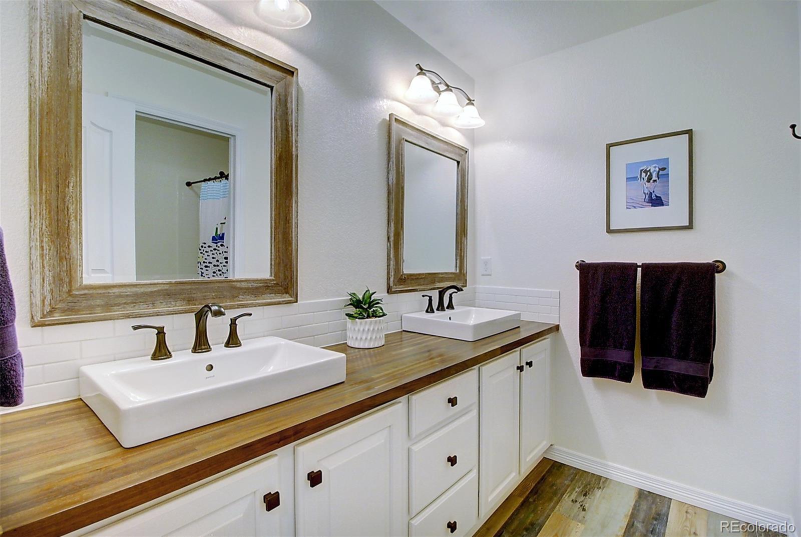 604 Ridgemont Circle Highlands Ranch, CO 80126 - Photo 28 of 40 Gallery Image 28