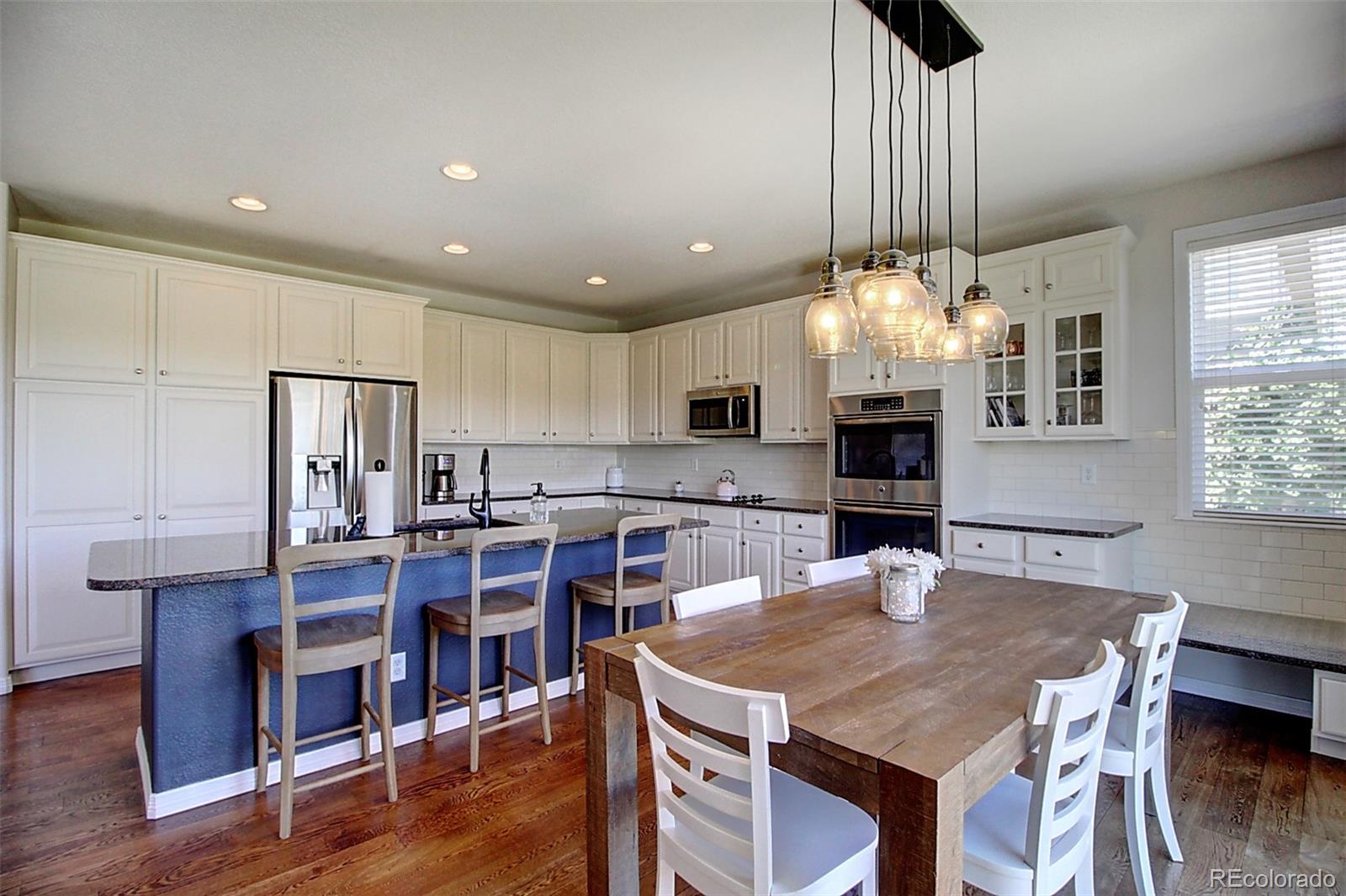 604 Ridgemont Circle Highlands Ranch, CO 80126 - Photo 8 of 40 Gallery Image 8
