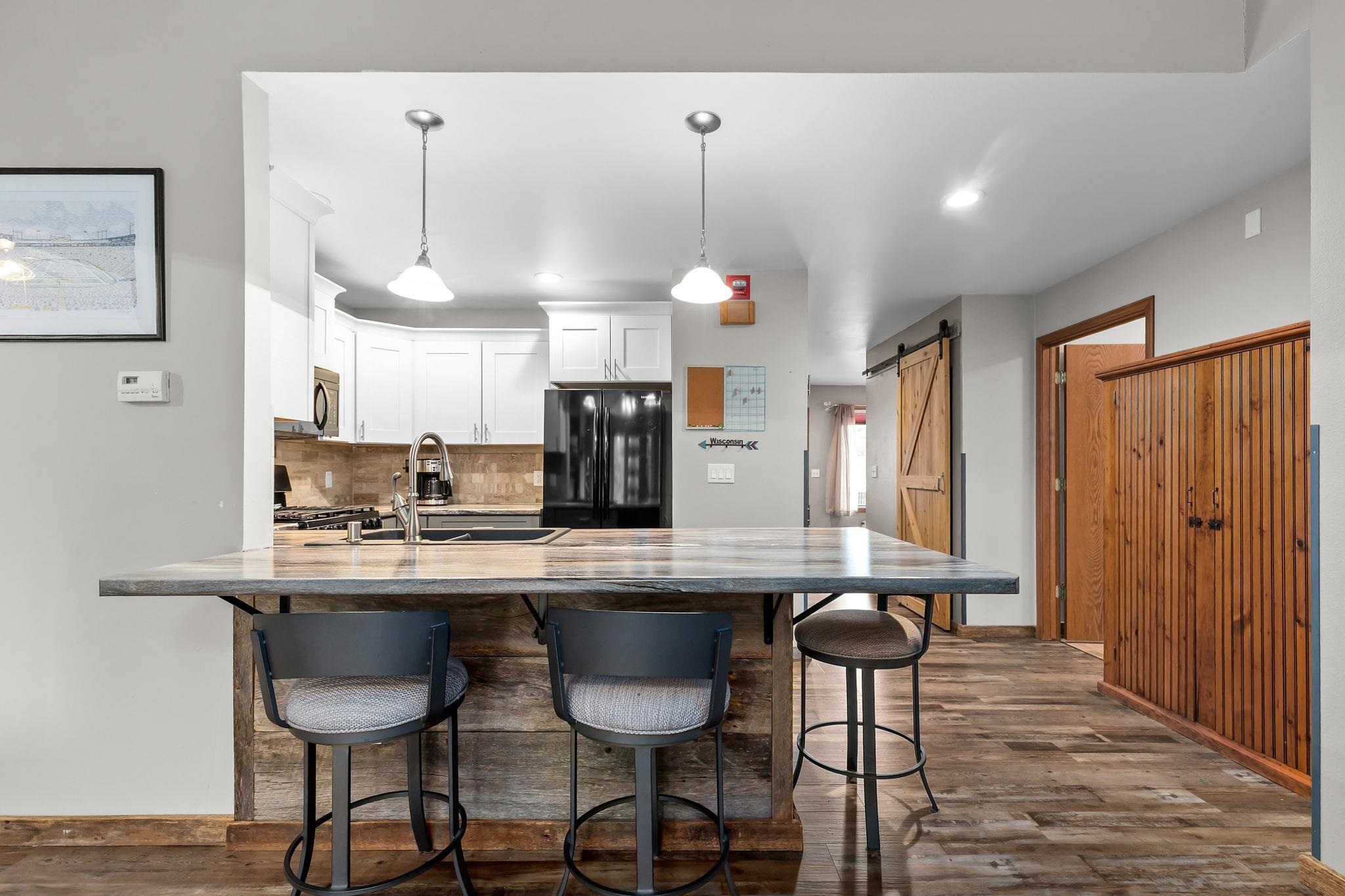 6020 County Rd A, Unit 105 Oshkosh, WI 54901 - Photo 8 of 47