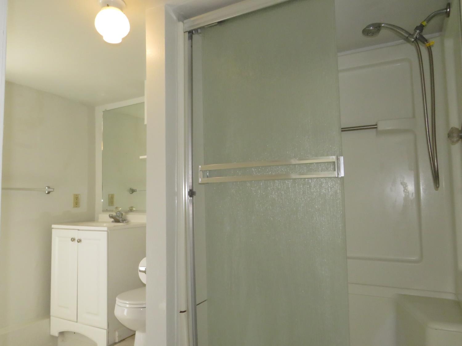 19245 Geisendorfer Road Applegate, CA 95703 - Photo 31 of 59 Downstairs bathroom